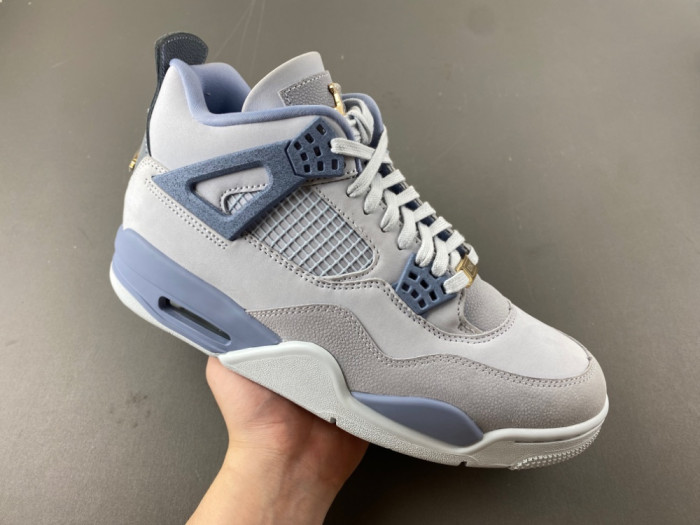 Air Jordan 4 UNC Tar Heels PE HV9204-407