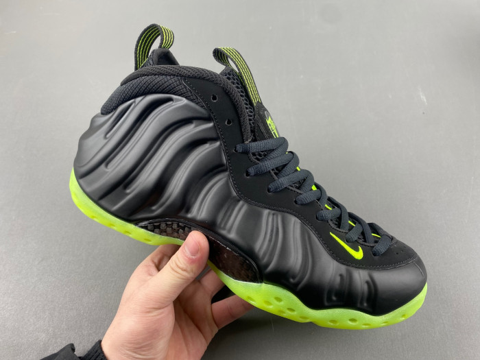 Nike Air Foamposite One “Volt” HF2902-001