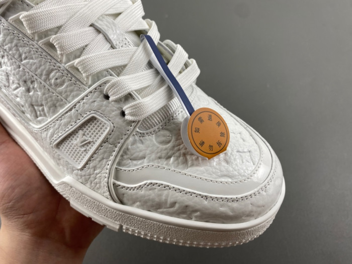 Louis Vuitton LV trainer LVT-199
