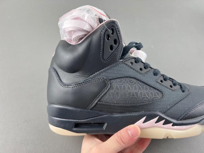 PSG x Air Jordan 5 “Off Noir” HQ3004-001