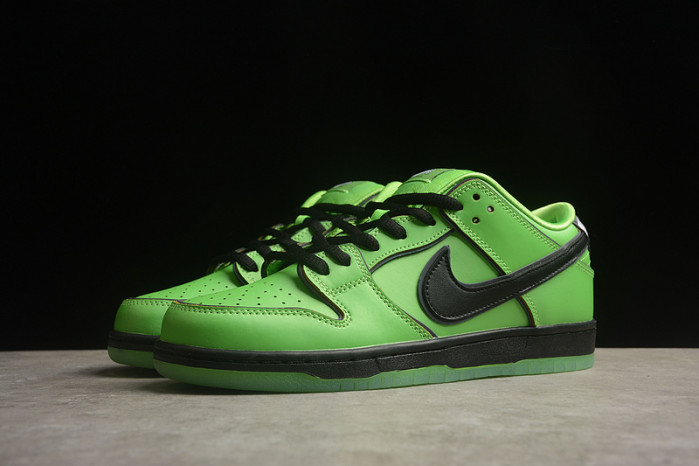 The Powerpuff Girls x nike Dunk Low Pro SB QS 