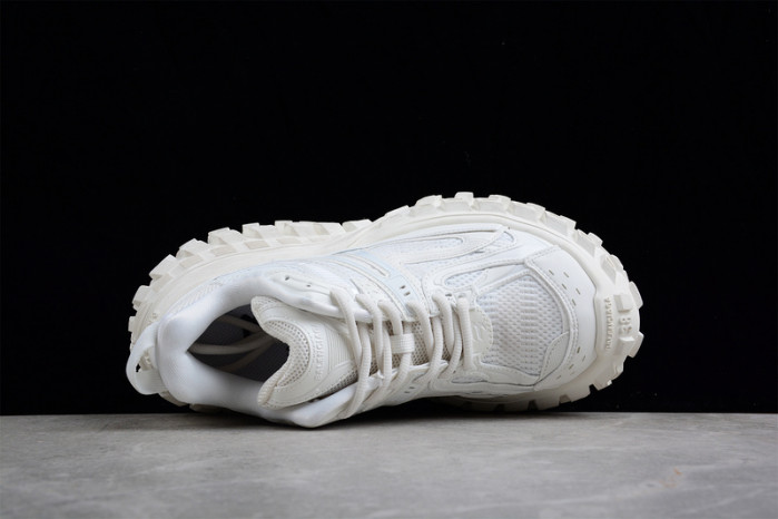 BC DEFENDER SNEAKERS D-1