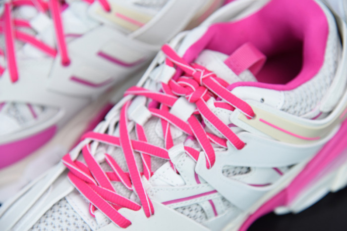 BL TRIPLE S TRAINERS