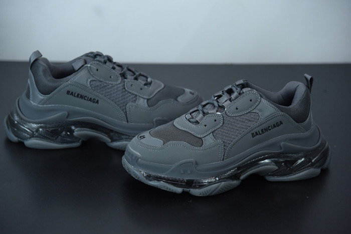 BL TRIPLE S TRAINERS