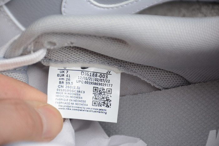 NIKE DUNK LOW “GREY/WHITE” DJ6188-003