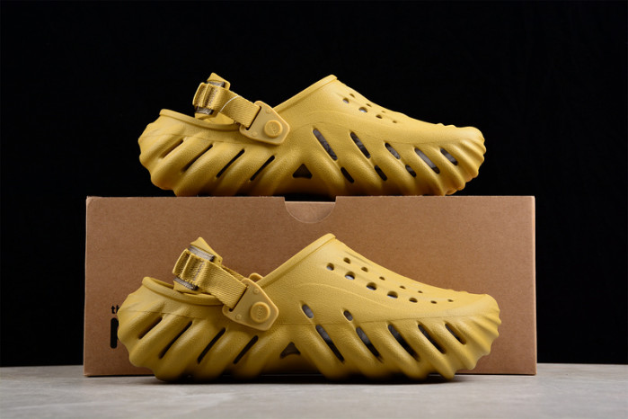 Cr*0*s salehe bembury x clog "mauve mist"