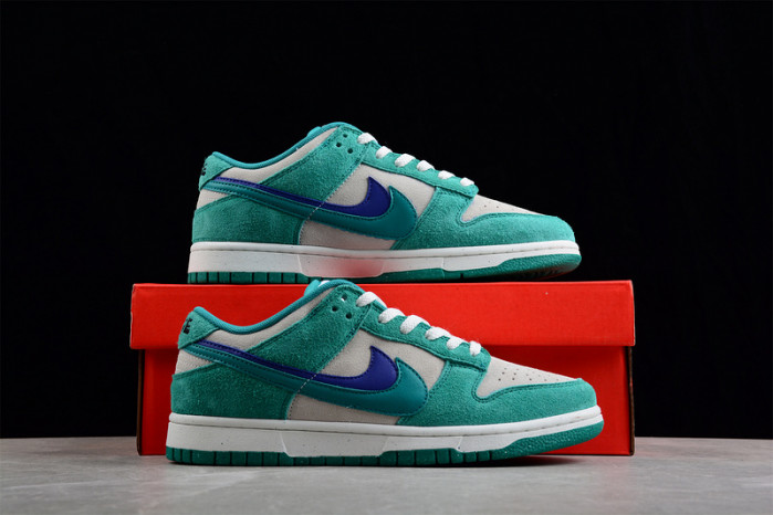 Nike Dunk Low SE “85” DO9457-101