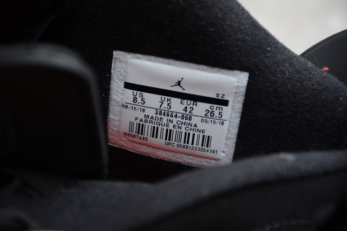 Jordan 6 Retro Black Infrared (2019) - 384664-060