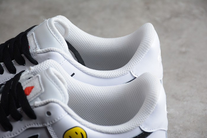 NIKE Air Force 1 315122-11