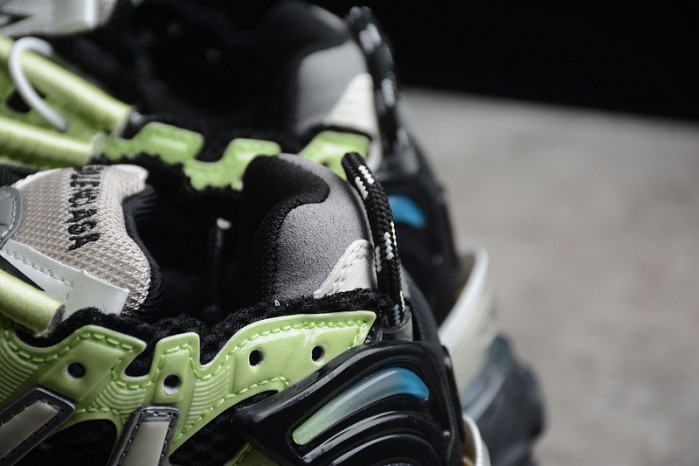 BC Runner W1RC6-0203