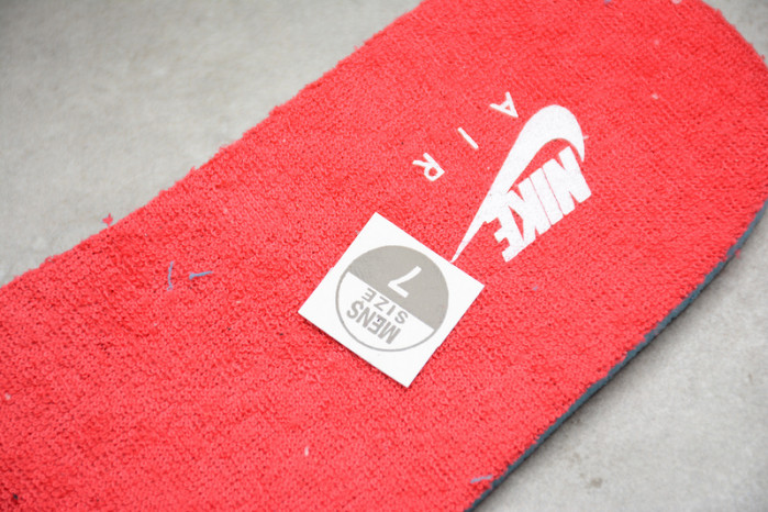 OW x Air Jordan 4 “Bred” CV9388-001