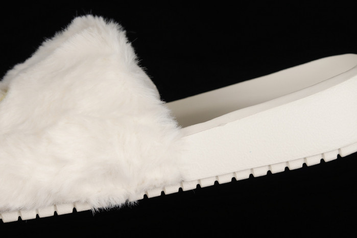 AIR JORDAN NOLA SLIDE COCONUT MILK/OLIVE AURA/SAIL DQ5364-131