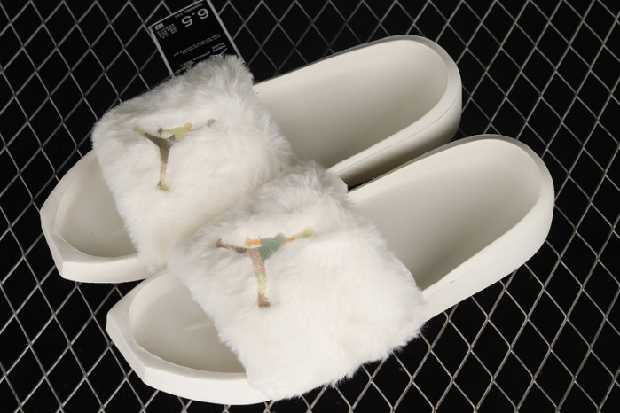 AIR JORDAN NOLA SLIDE COCONUT MILK/OLIVE AURA/SAIL DQ5364-131