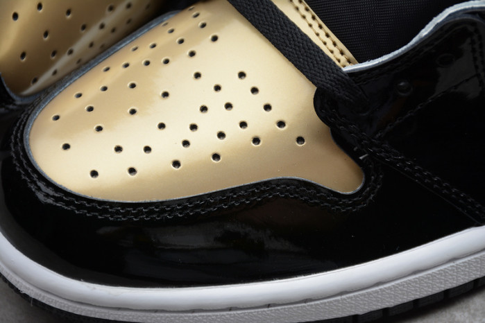 Air Jordan 1 Metallic Gold 861428-007