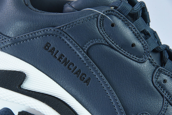 BL TRIPLE S TRAINERS