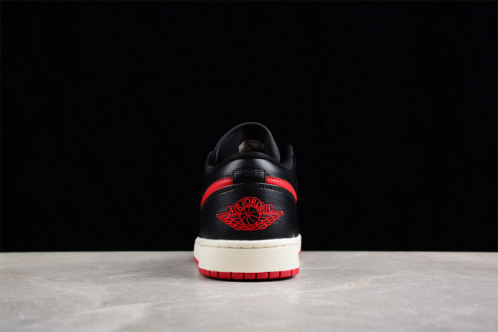 Air Jordan 1 Low "Bred Sail" DC0774-061
