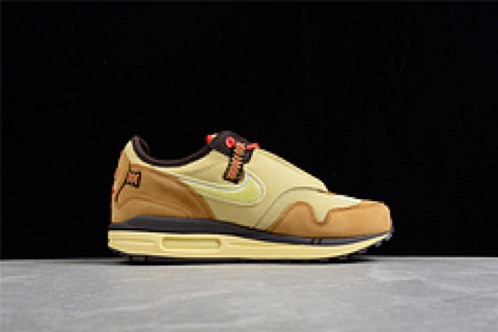 Travis Scott x Nike Air Max 1 "Wheat" DO9392-701