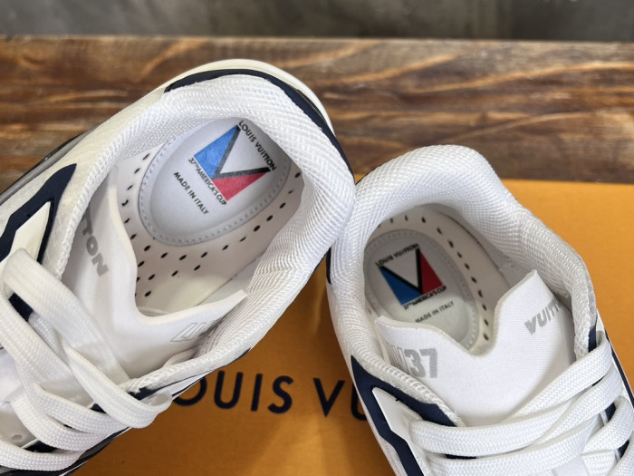 Louis Vuitton LV trainer LVT-213