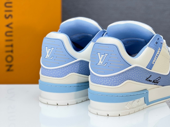 l0vis Vvtt0n lv trainer l&v-237