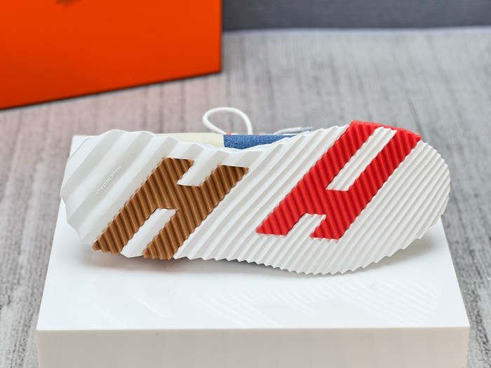 H**me5 sneaker hms013