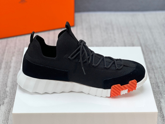 H**me5 sneaker hms019