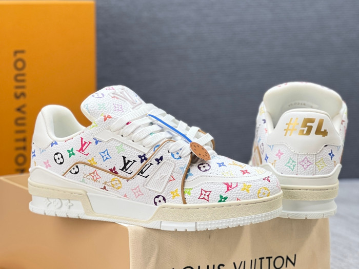 l0vis Vvtt0n lv trainer l&v-261