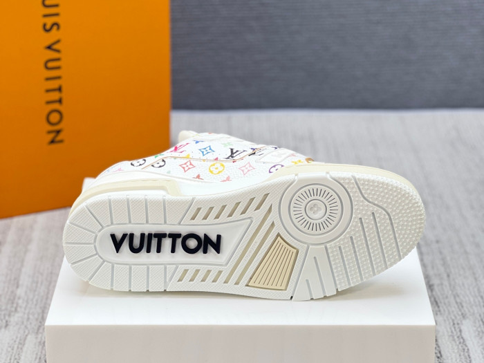 l0vis Vvtt0n lv trainer l&v-261